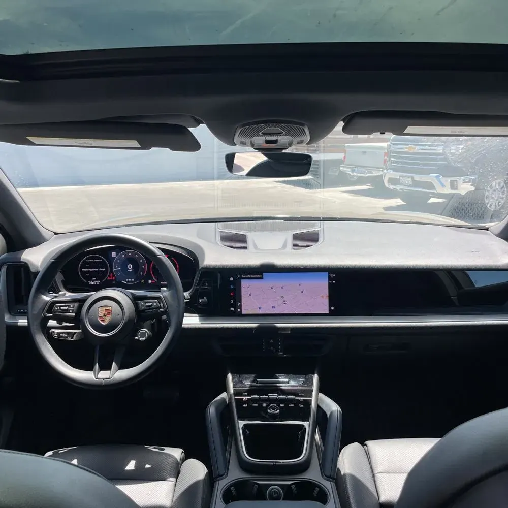 2024 Porsche Cayenne Base