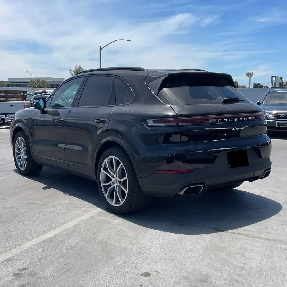 2024 Porsche Cayenne Base