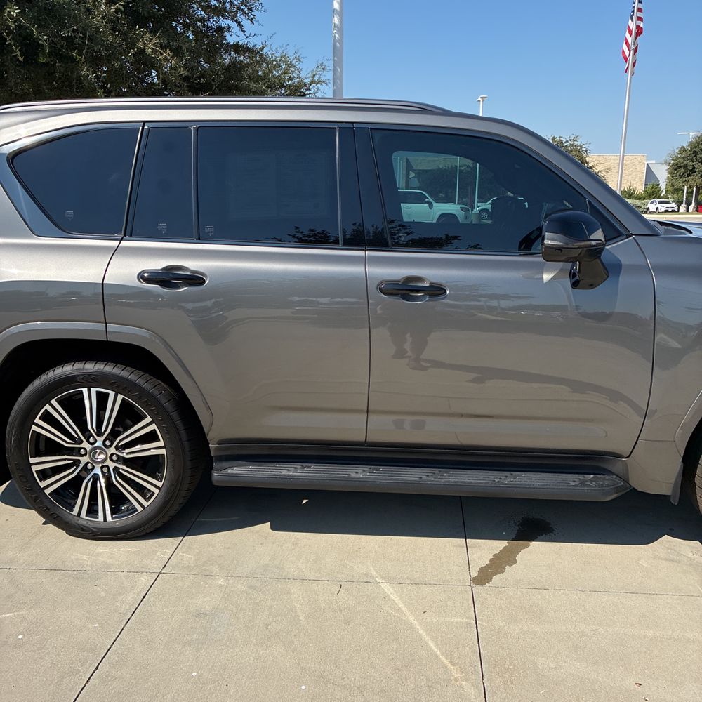 2022 Lexus LX 600 Luxury