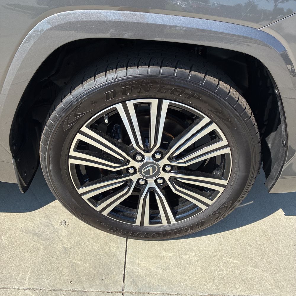 2022 Lexus LX 600 Luxury