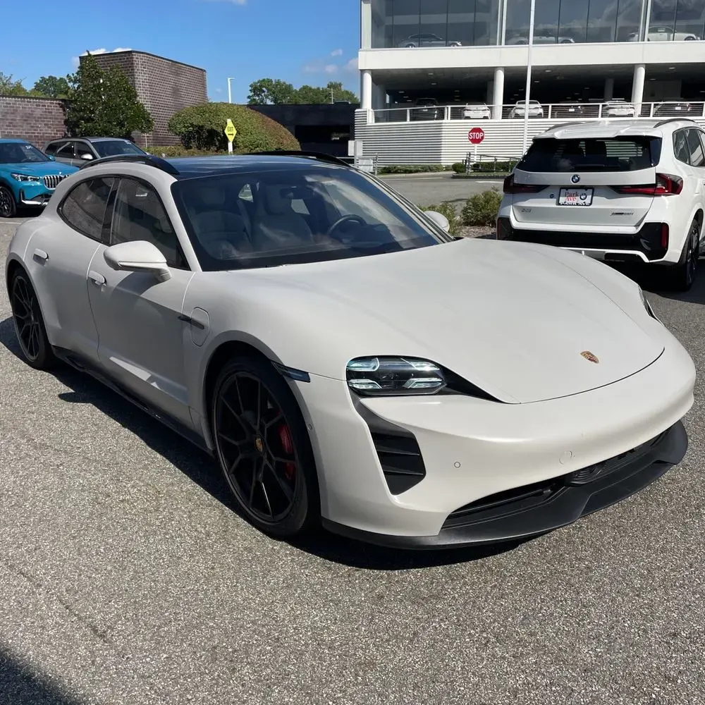 2024 Porsche Taycan GTS Sport Turismo