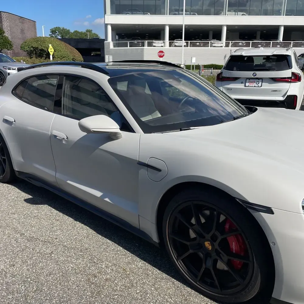 2024 Porsche Taycan GTS Sport Turismo