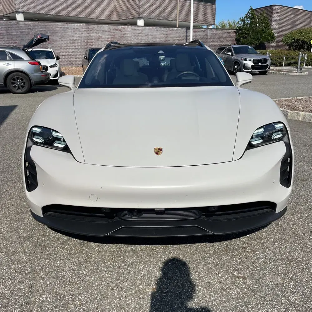 2024 Porsche Taycan GTS Sport Turismo