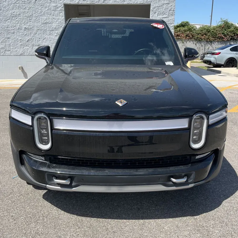 2022 Rivian R1S Launch Edition