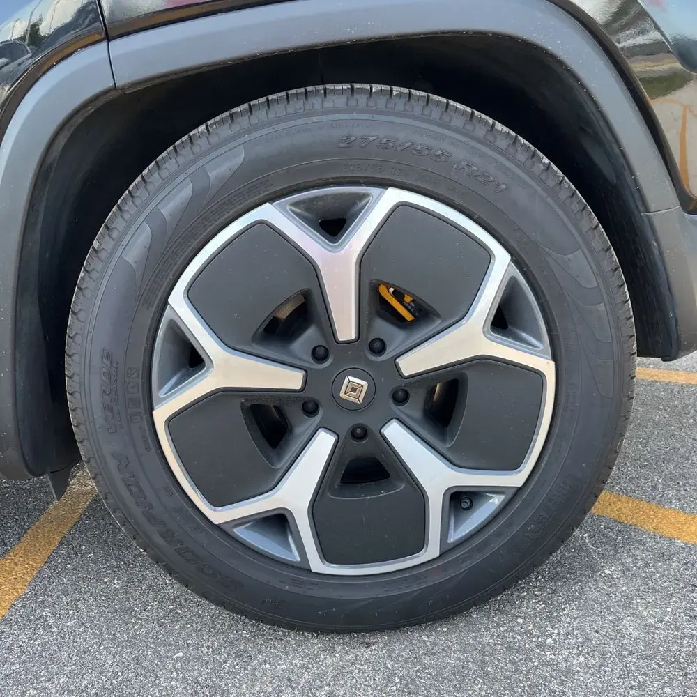 2022 Rivian R1S Launch Edition