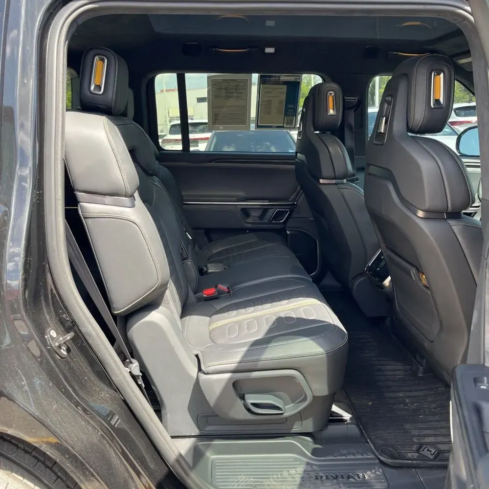 2022 Rivian R1S Launch Edition