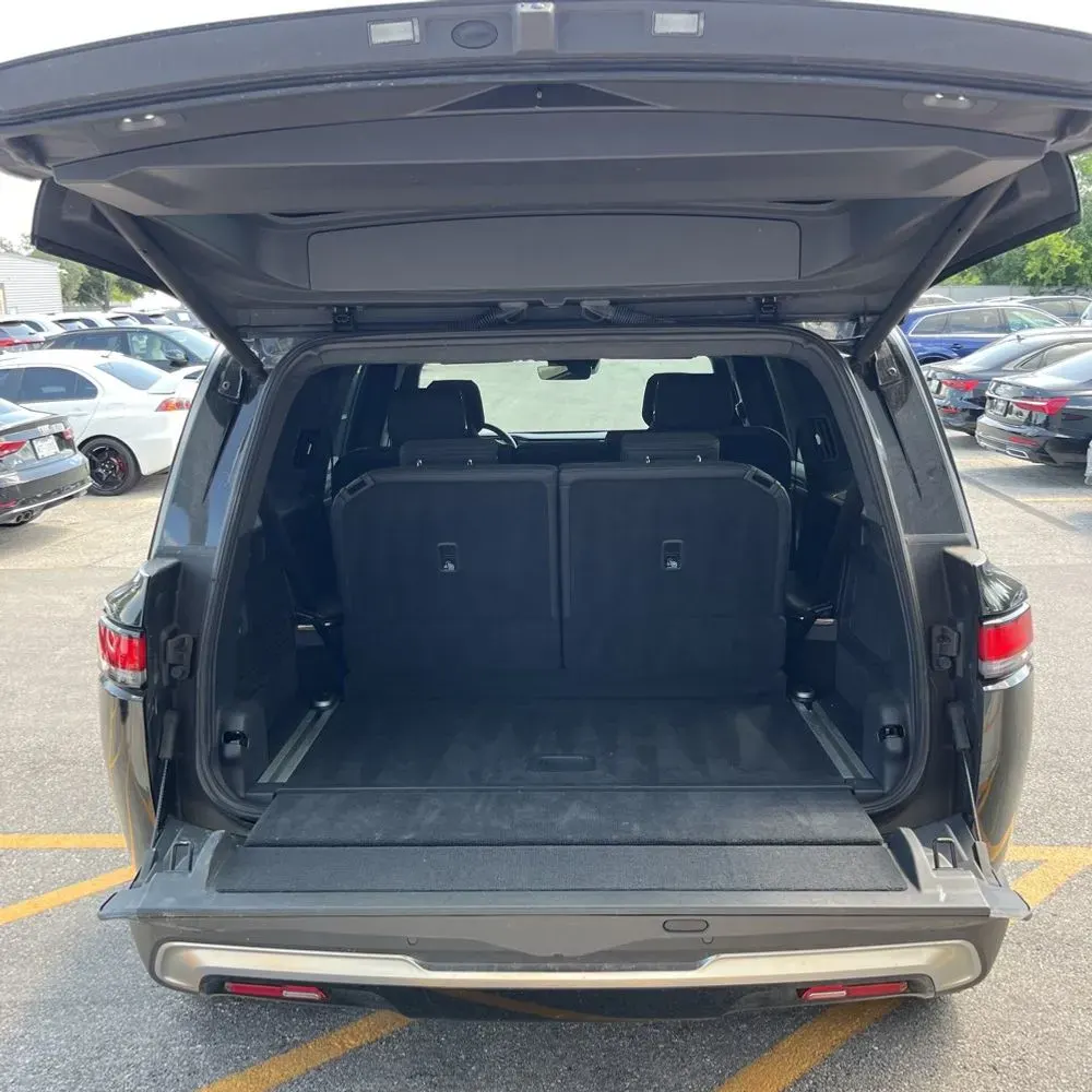 2022 Rivian R1S Launch Edition