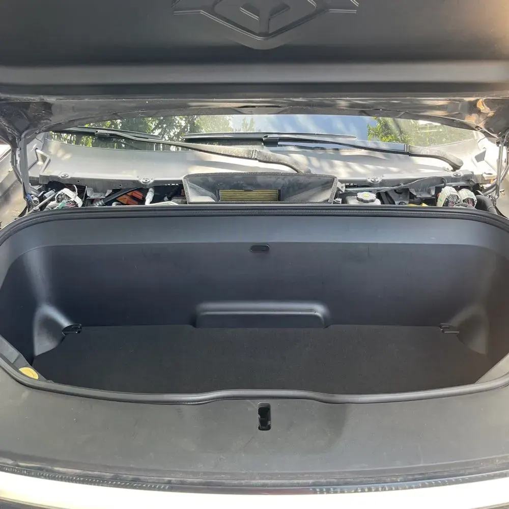 2022 Rivian R1S Launch Edition