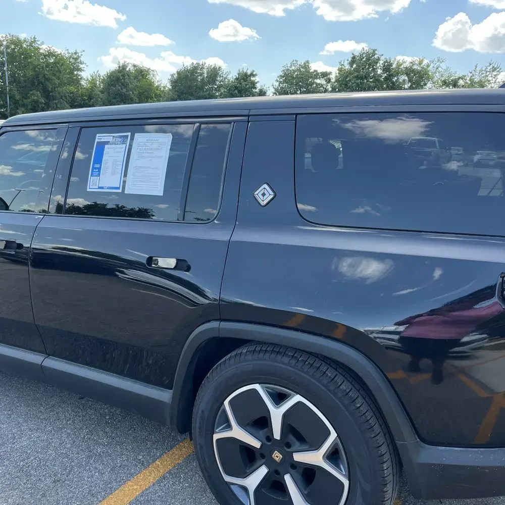 2022 Rivian R1S Launch Edition
