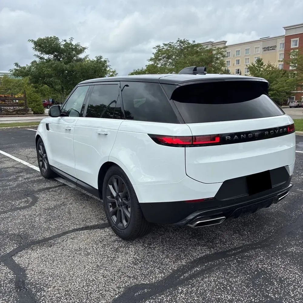 2024 Land Rover Range Rover Sport P360 SE