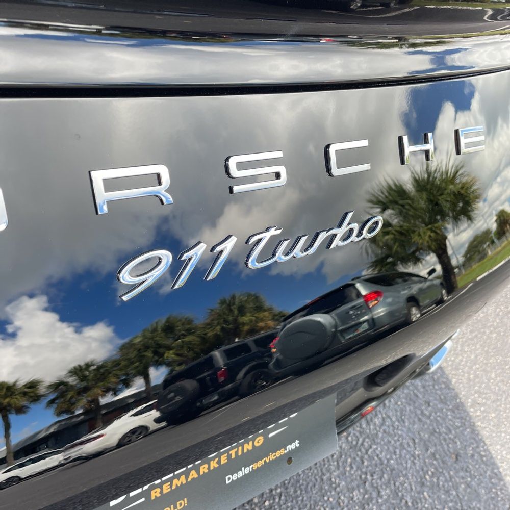 2014 Porsche 911 Carrera 4 Base