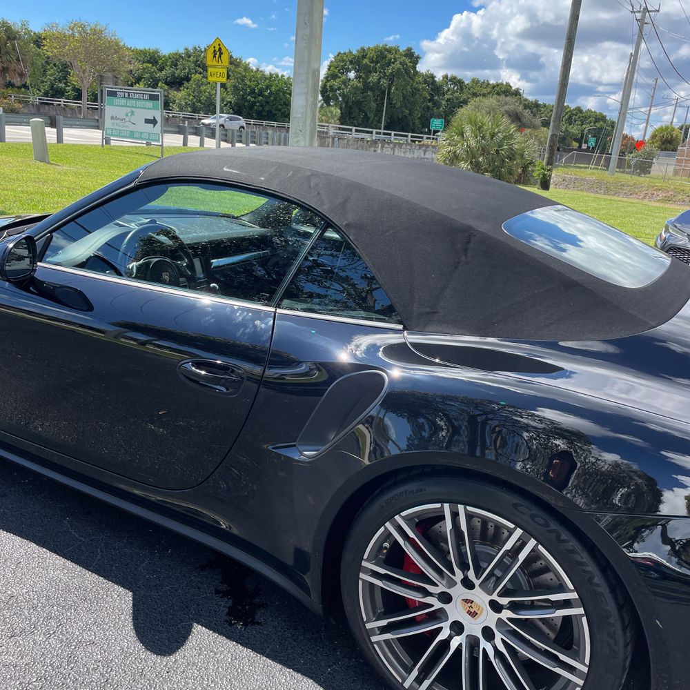 2014 Porsche 911 Carrera 4 Base