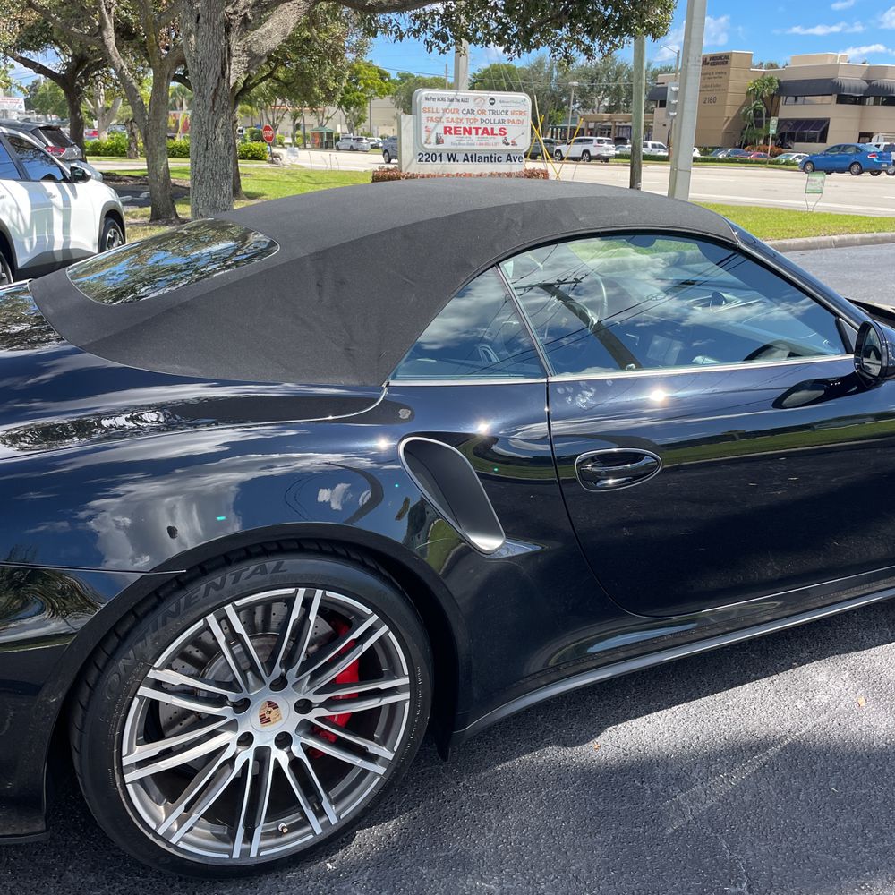 2014 Porsche 911 Carrera 4 Base