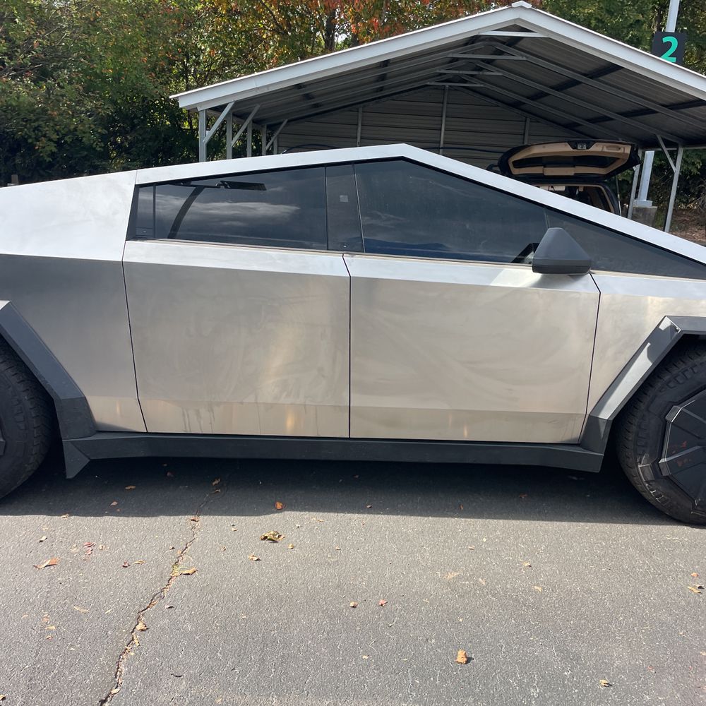 2024 Tesla Cybertruck Base