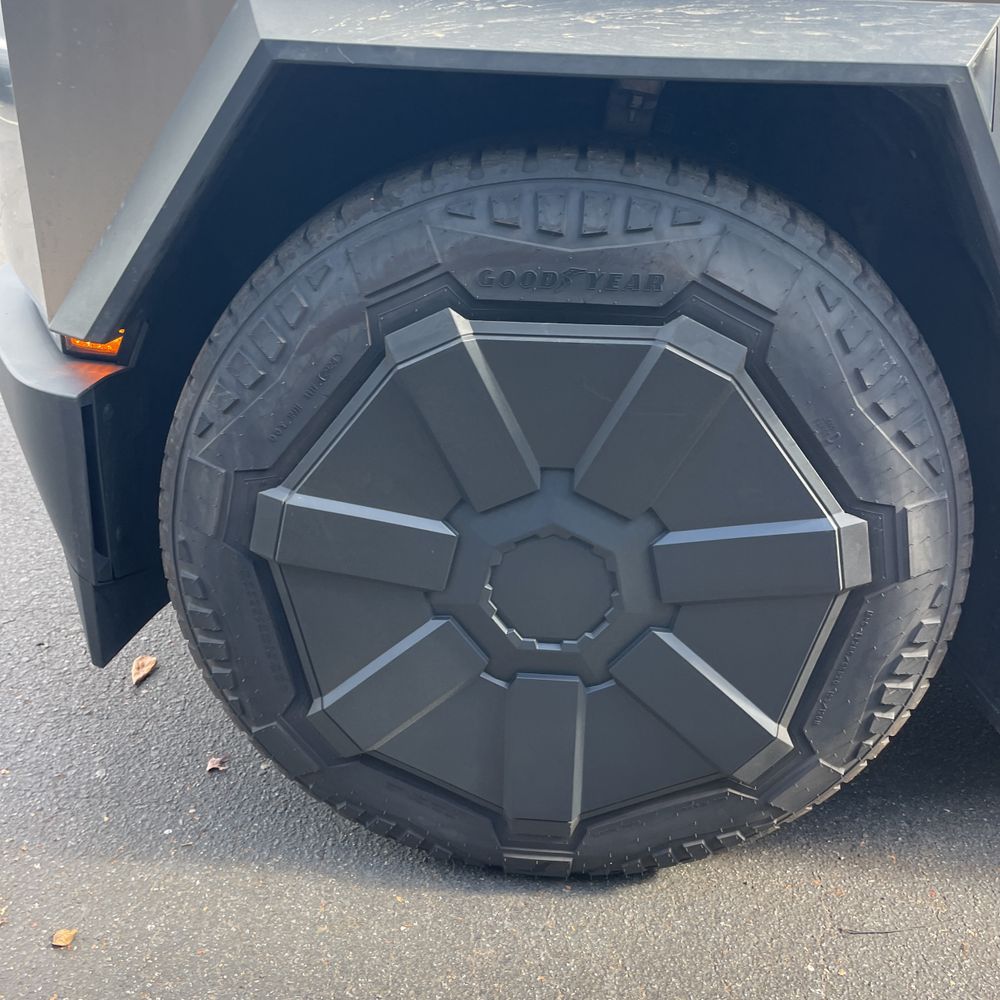 2024 Tesla Cybertruck Base