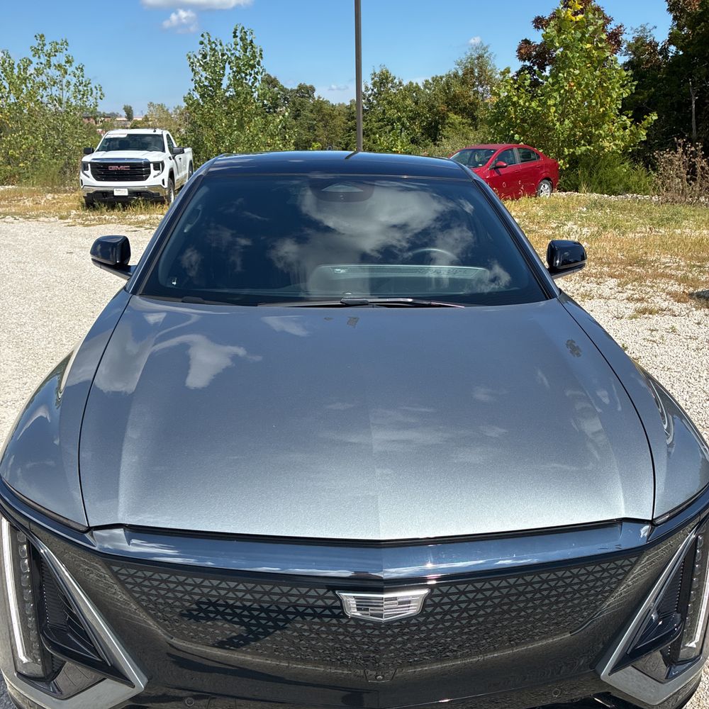 2024 Cadillac LYRIQ Sport 3