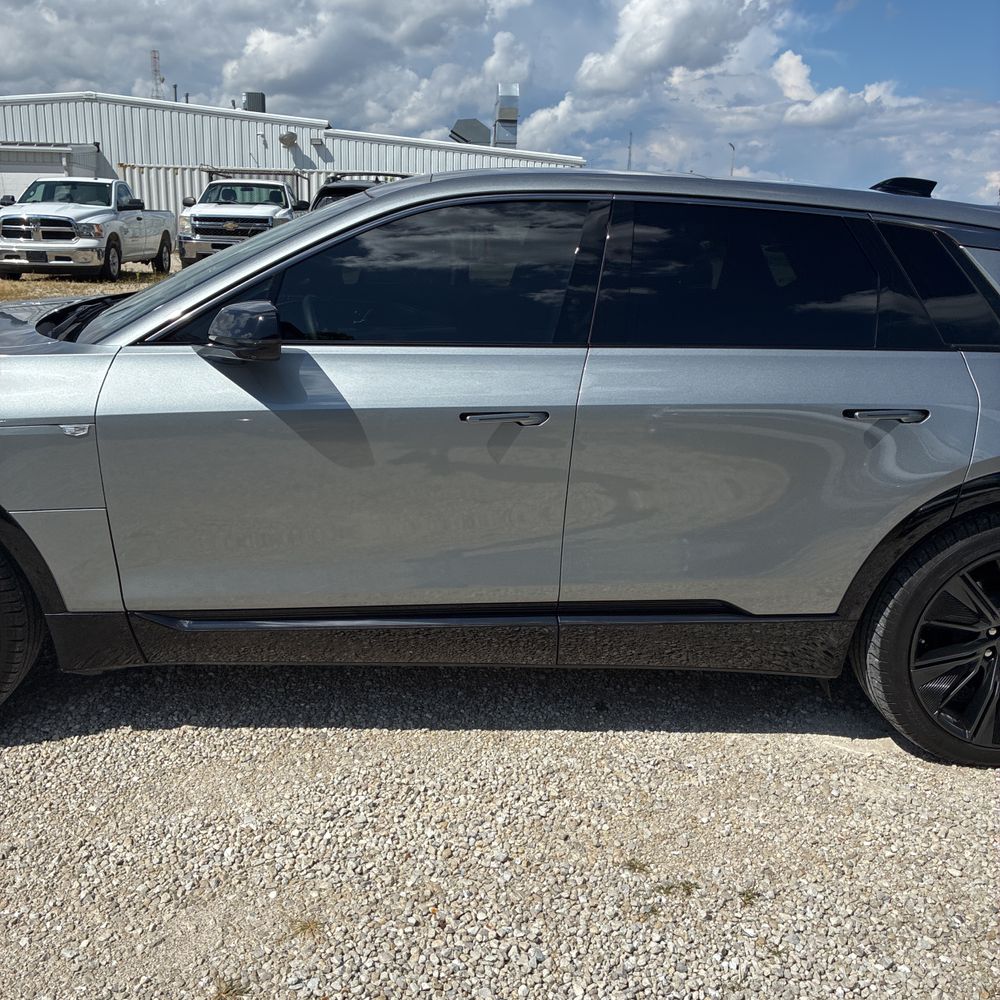 2024 Cadillac LYRIQ Sport 3
