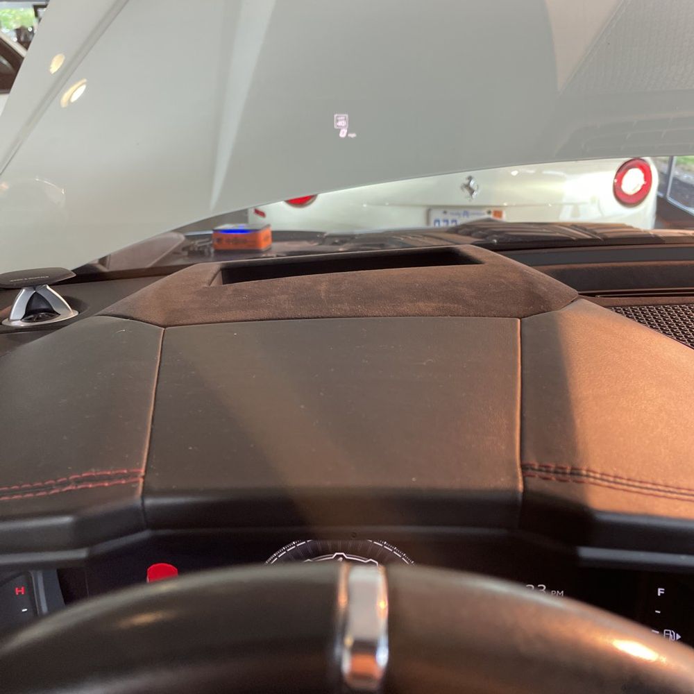 2019 Lamborghini Urus Base