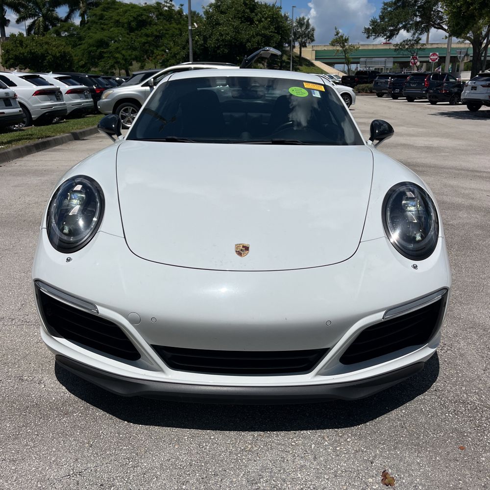 2017 Porsche 911 Carrera 2 S