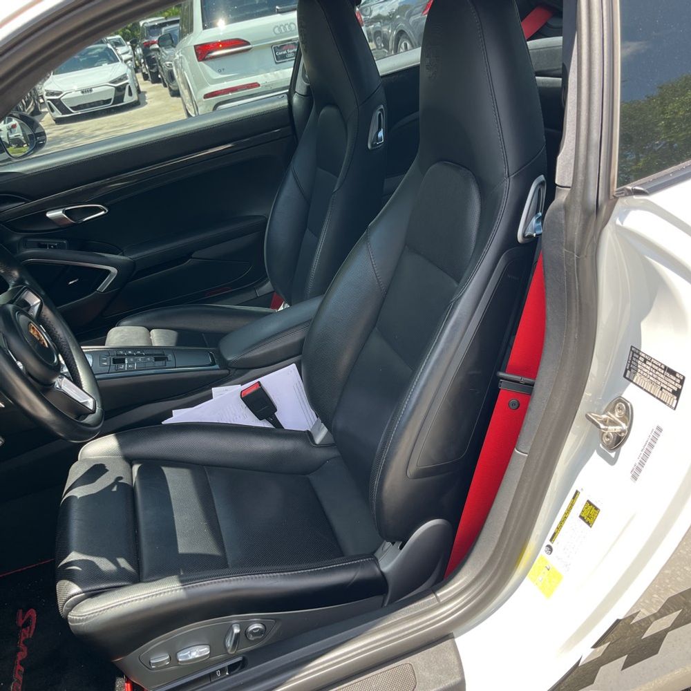 2017 Porsche 911 Carrera 2 S
