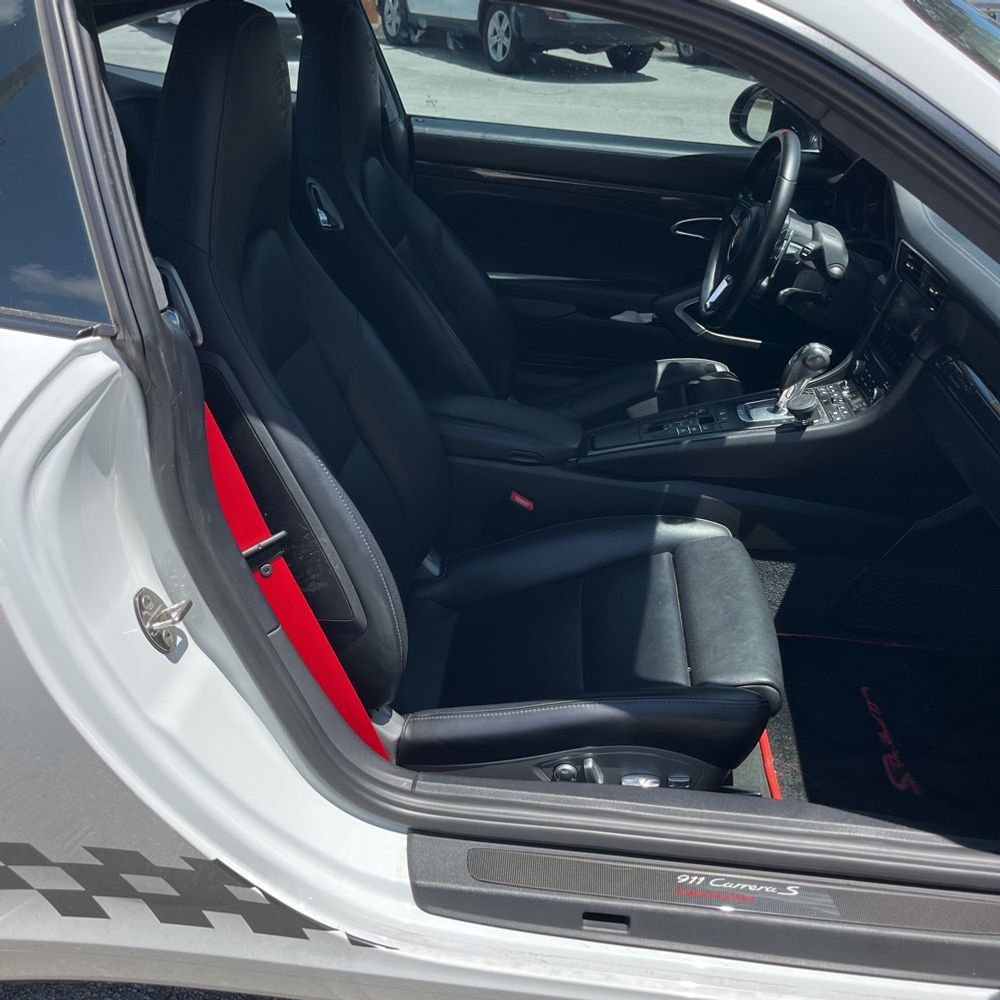 2017 Porsche 911 Carrera 2 S