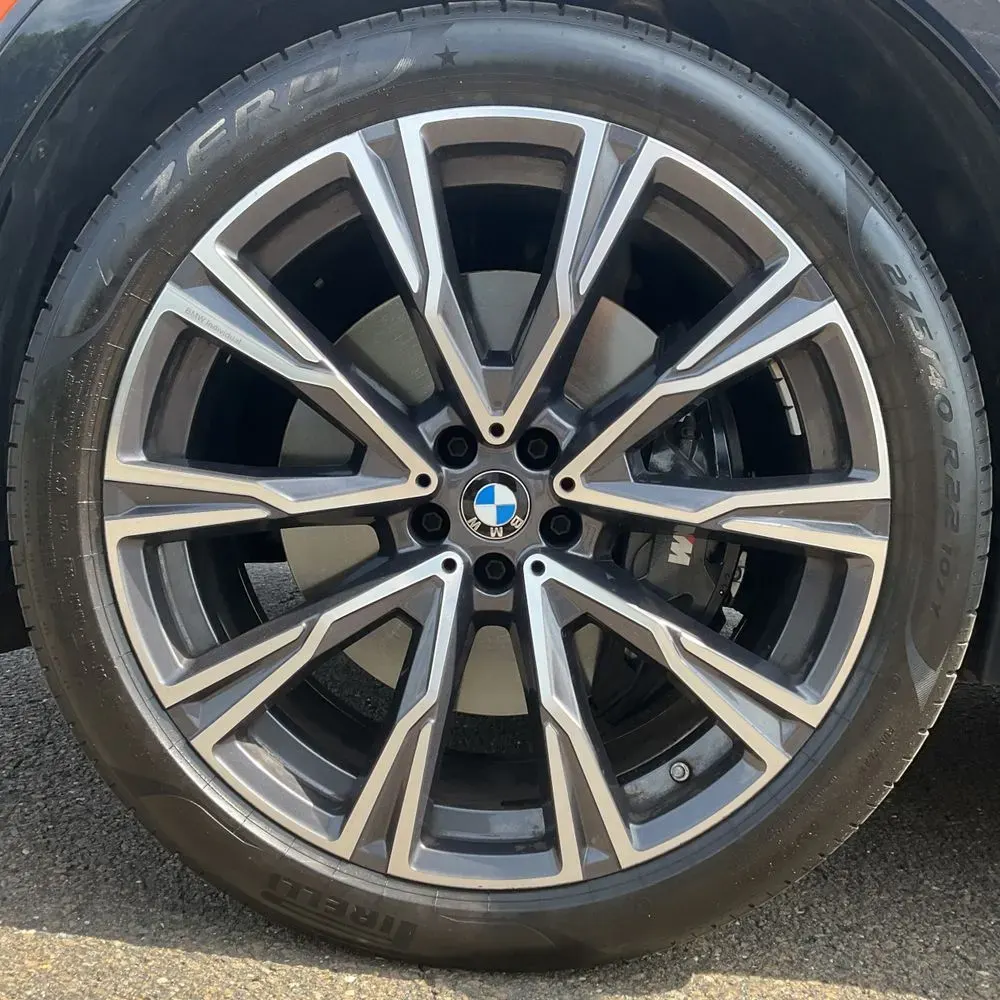 2021 BMW X7 M50i