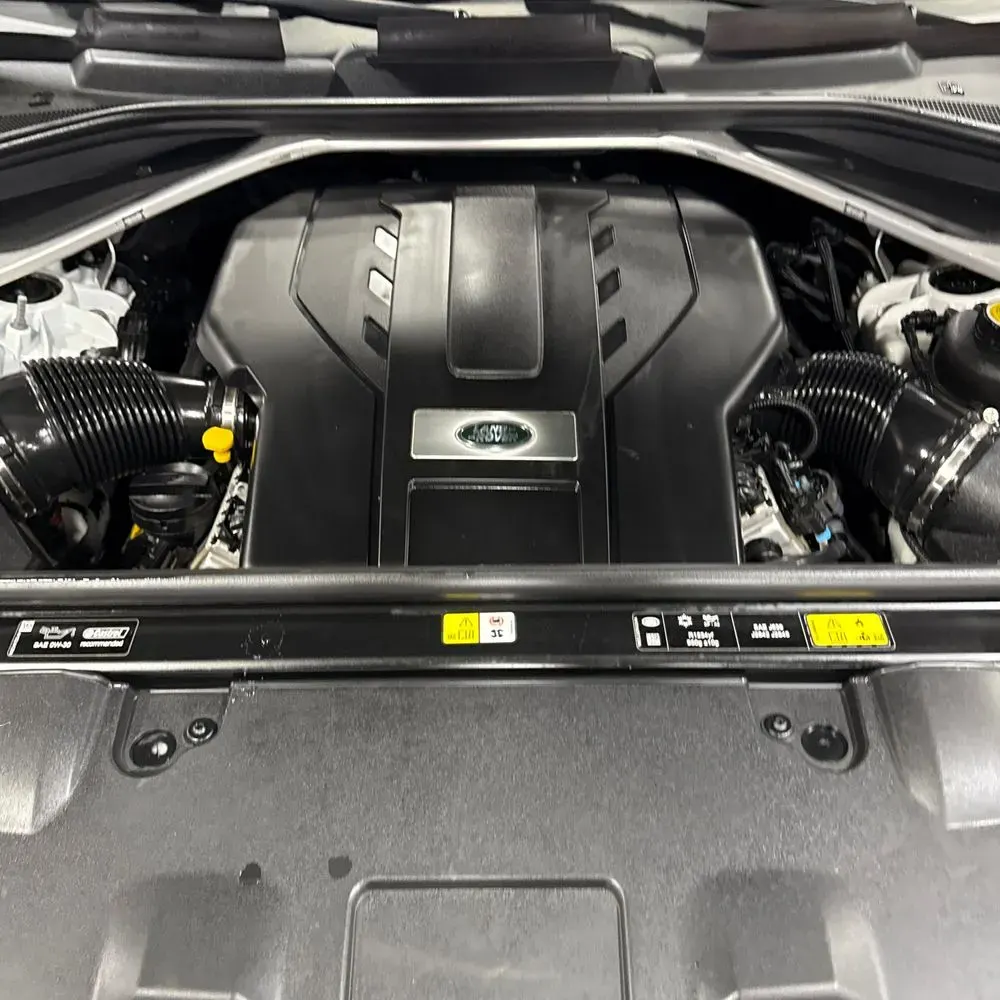 2023 Land Rover Range Rover P530 SE LWB