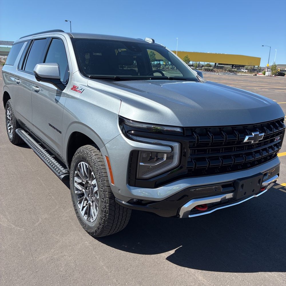 2025 Chevrolet Suburban Z71