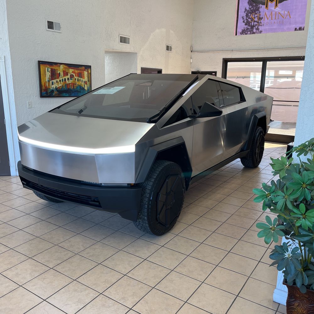 2024 Tesla Cybertruck CyberBeast