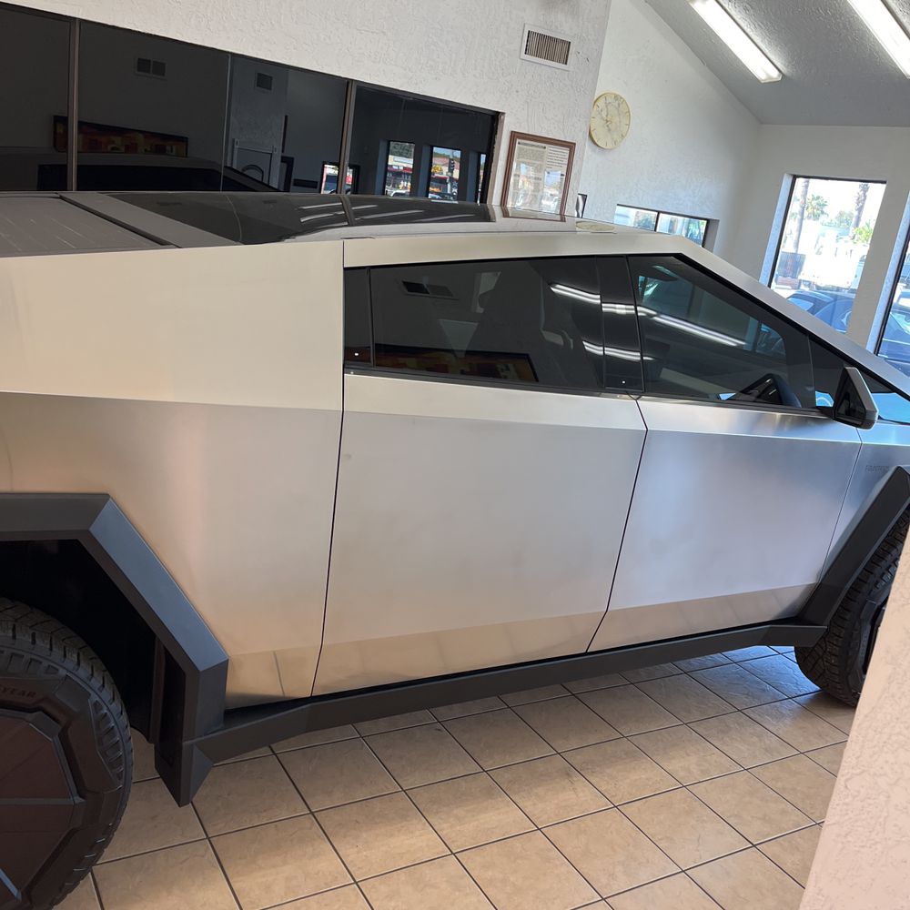 2024 Tesla Cybertruck CyberBeast