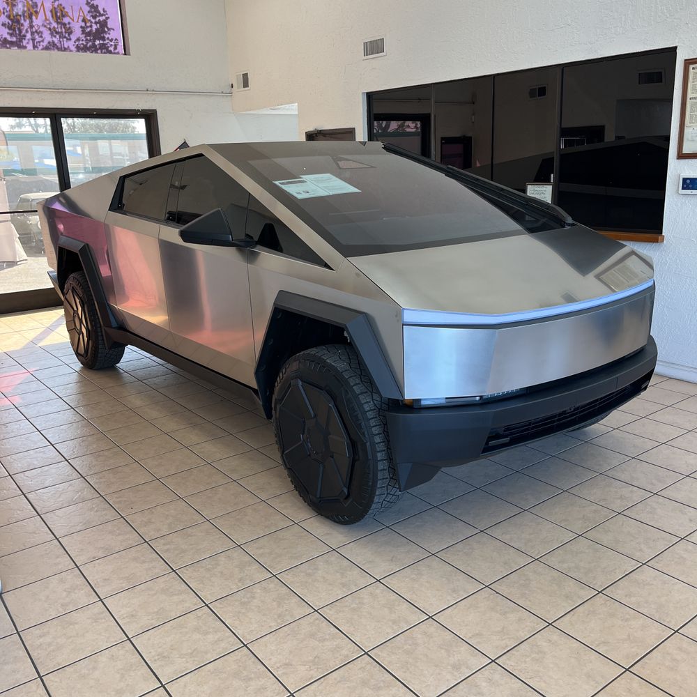 2024 Tesla Cybertruck CyberBeast