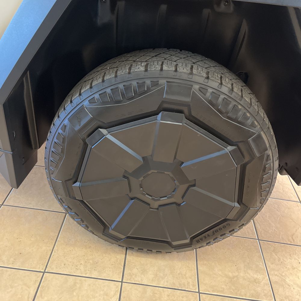 2024 Tesla Cybertruck CyberBeast