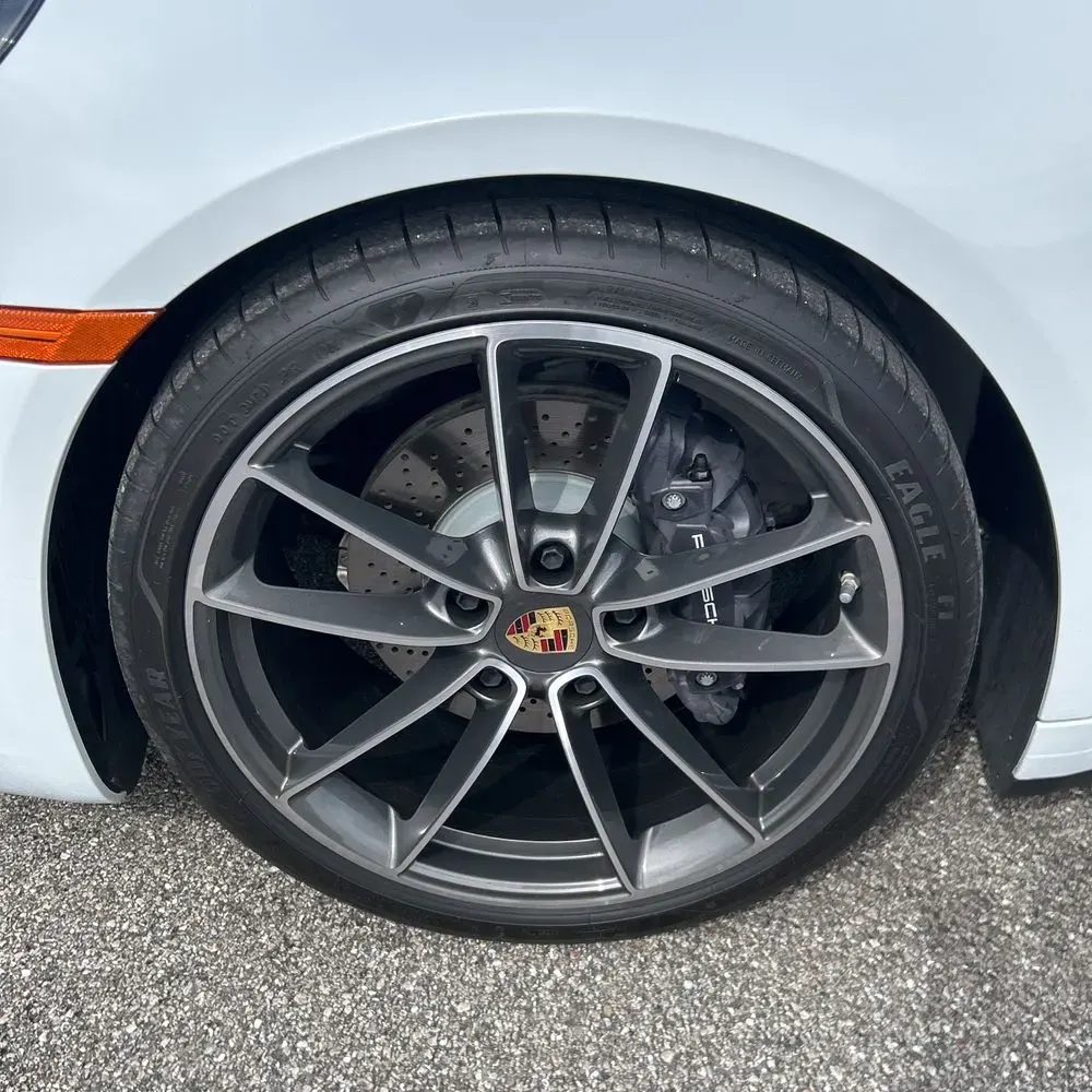 2023 Porsche 911 Carrera