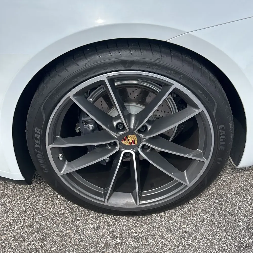 2023 Porsche 911 Carrera