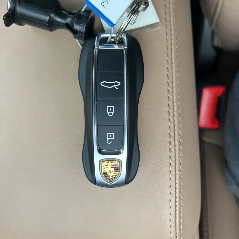 2023 Porsche 911 Carrera