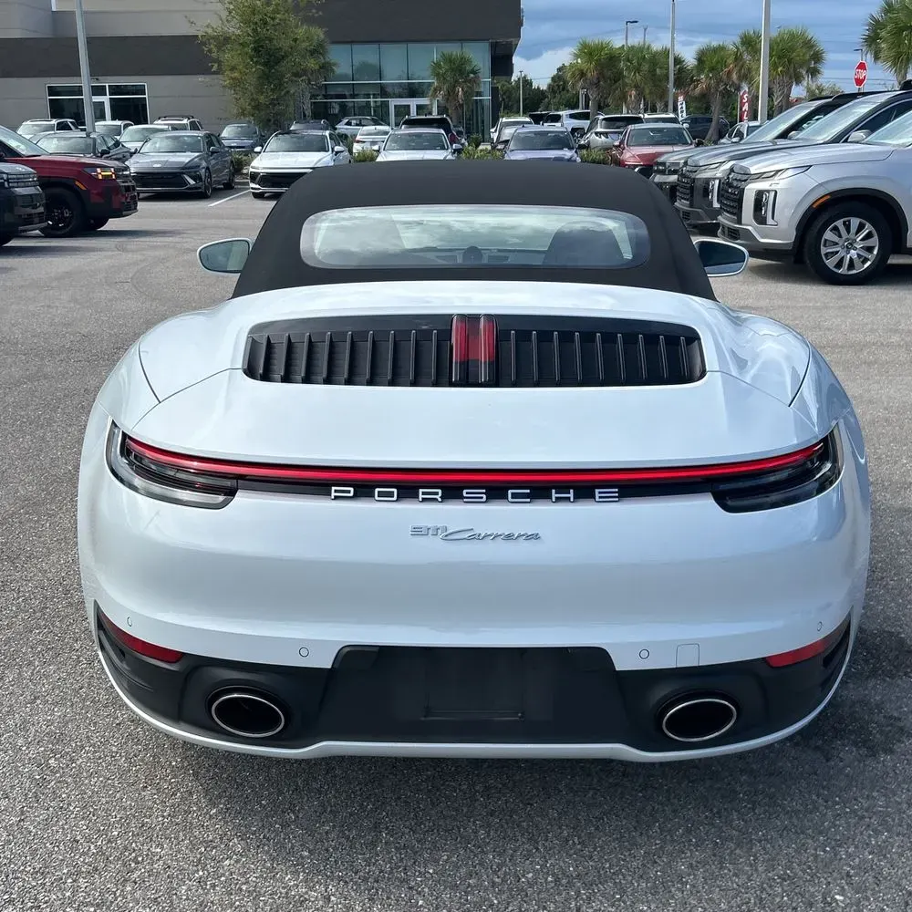 2023 Porsche 911 Carrera
