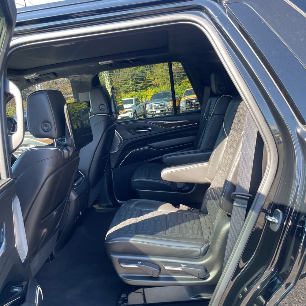 2021 Cadillac Escalade Sport Platinum