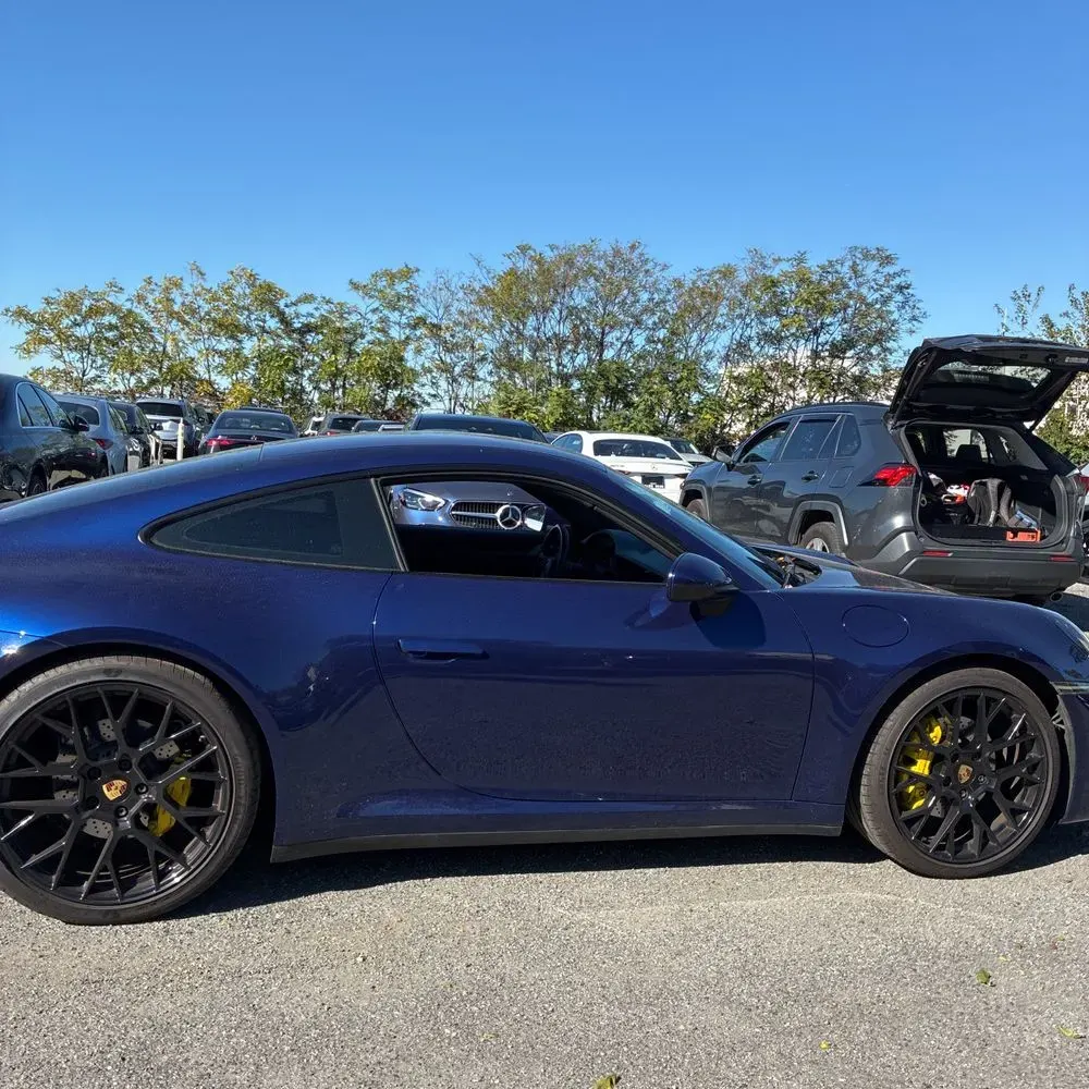 2020 Porsche 911 Carrera