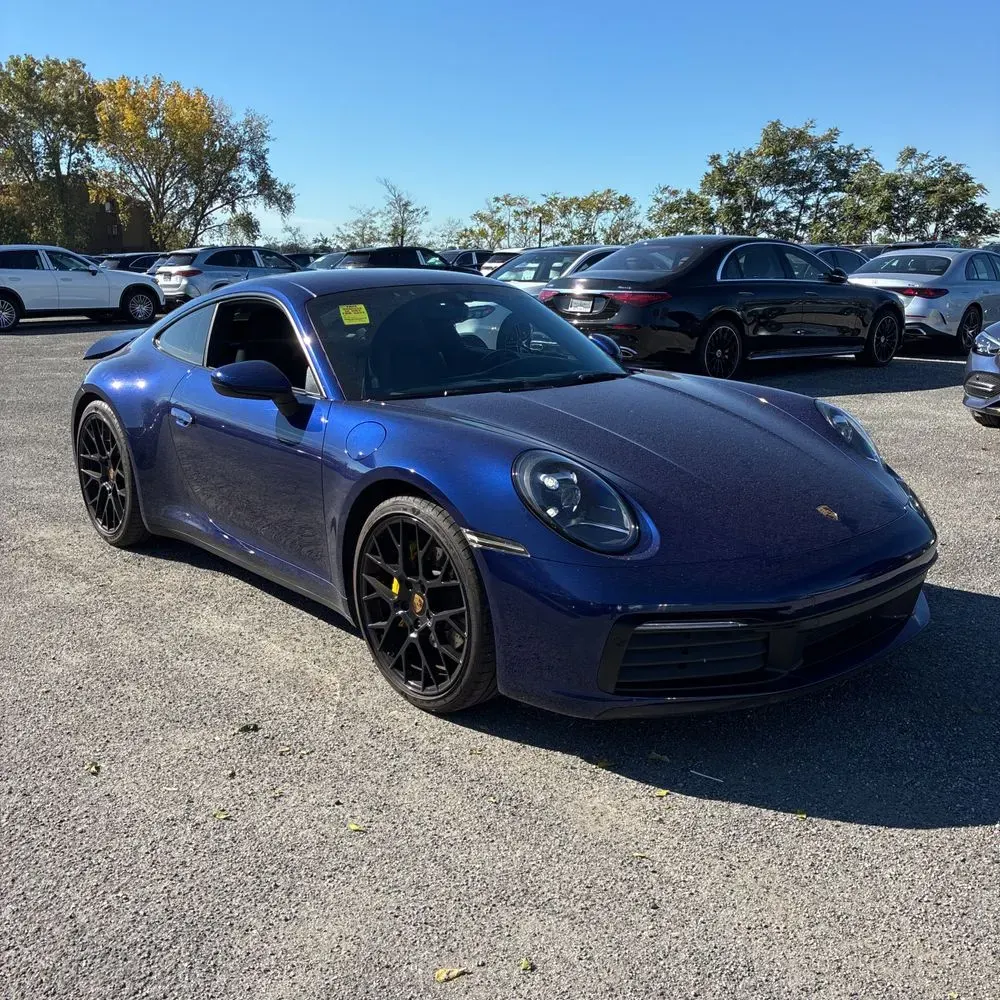 2020 Porsche 911 Carrera