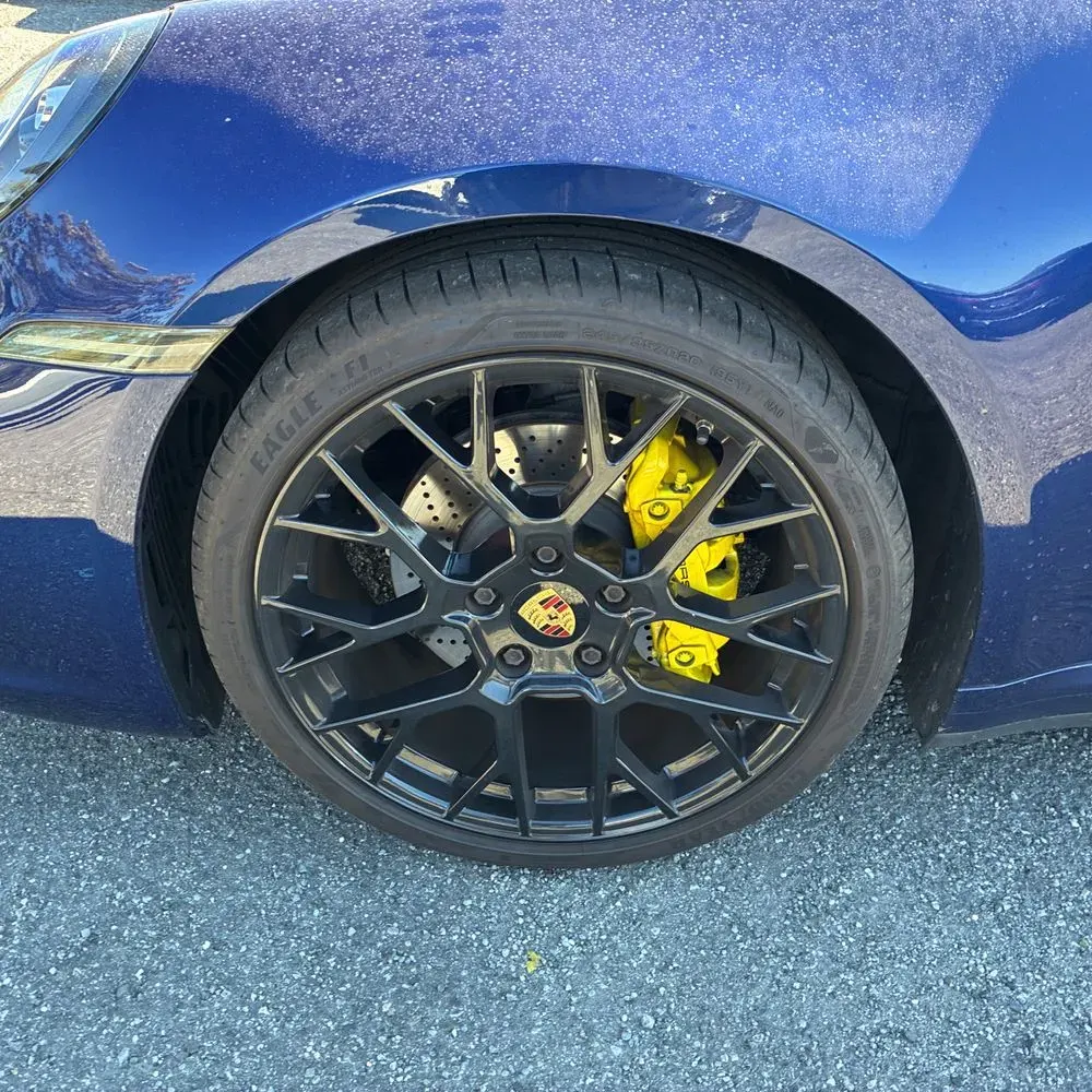 2020 Porsche 911 Carrera
