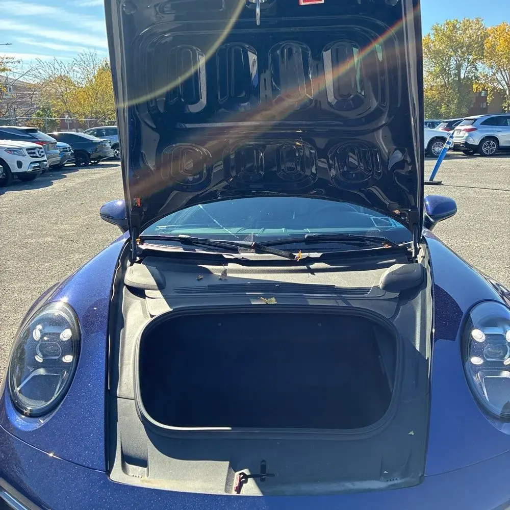 2020 Porsche 911 Carrera