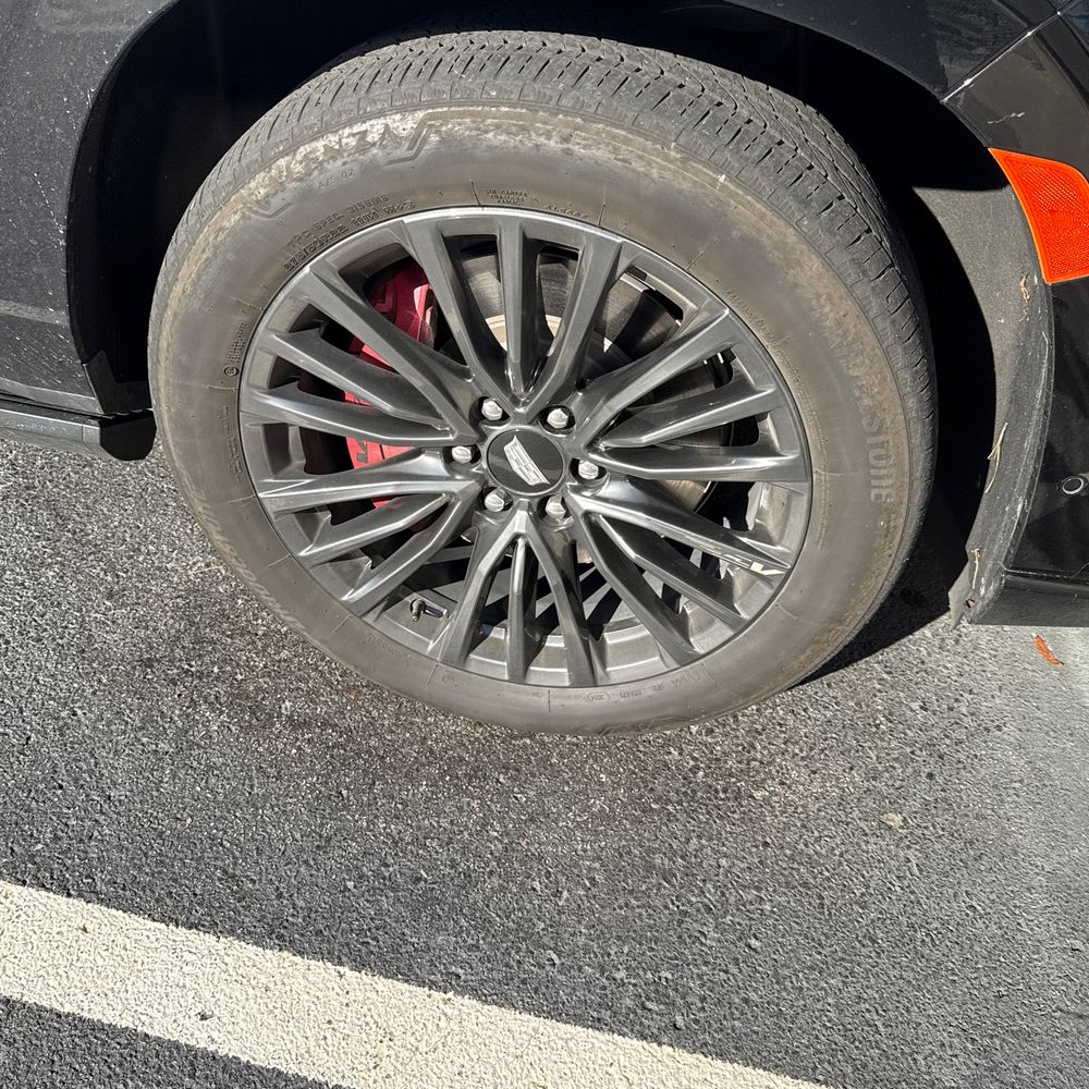 2024 Cadillac Escalade-V ESV Base