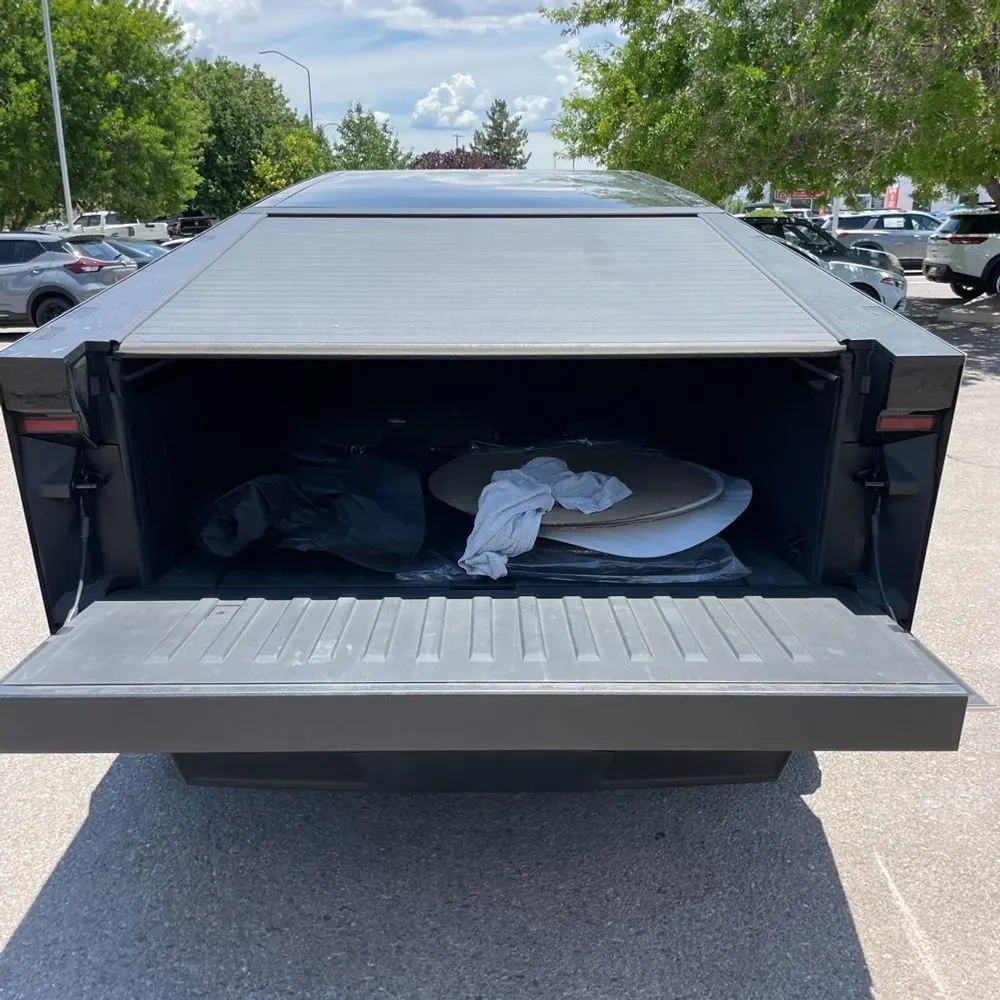 2024 Tesla Cybertruck Base