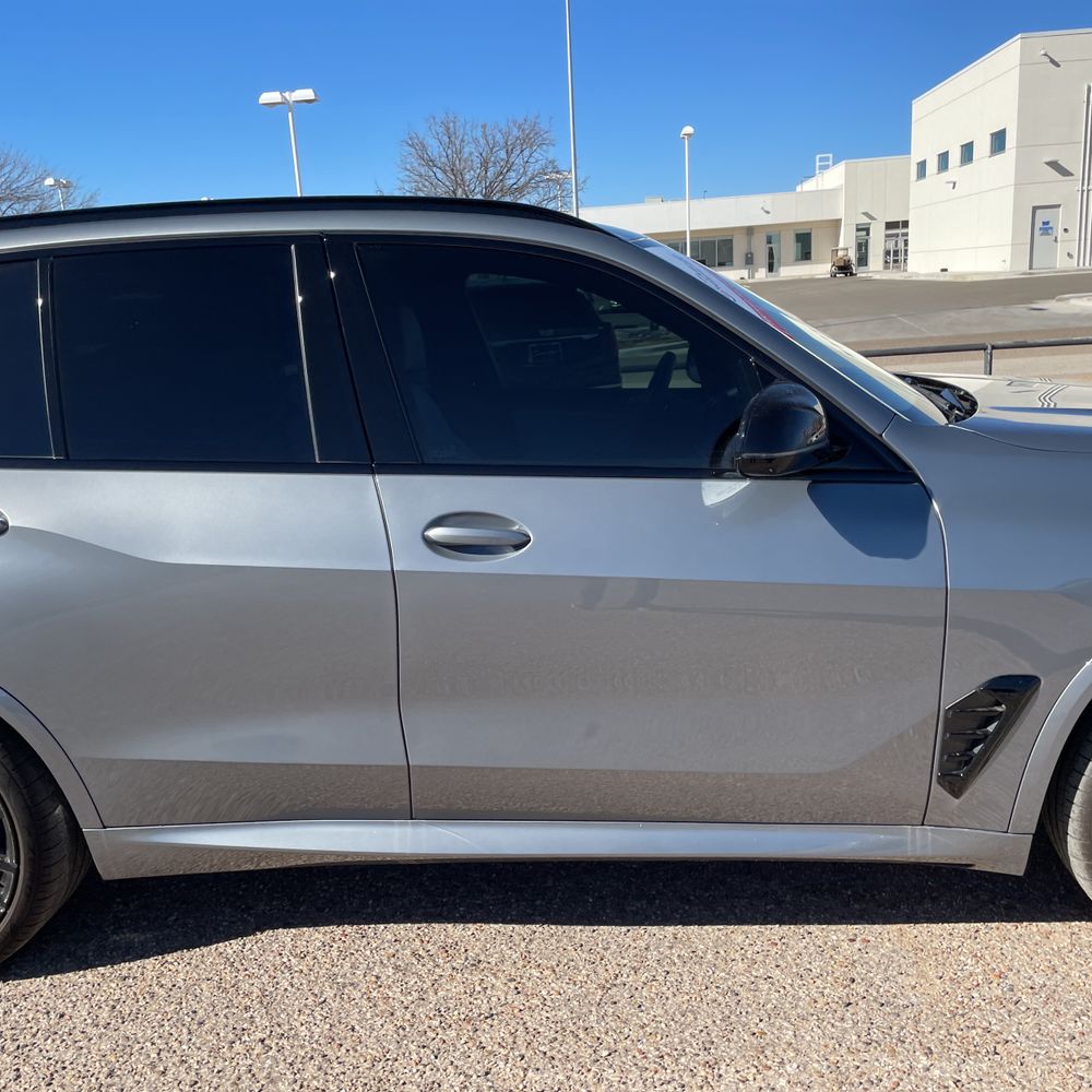 2025 BMW X5 M60i