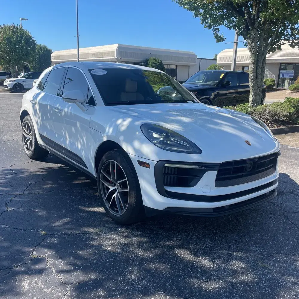 2022 Porsche Macan S