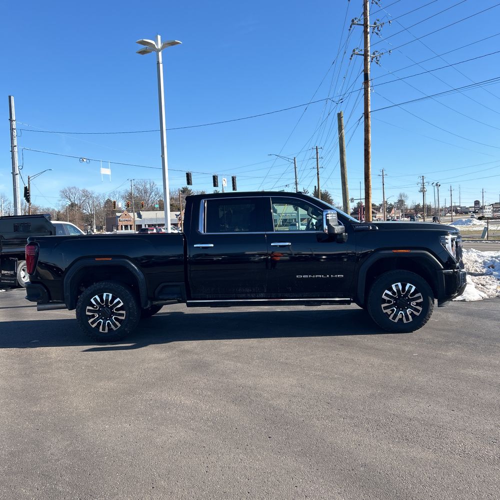 2024 GMC Sierra 3500HD Denali Ultimate