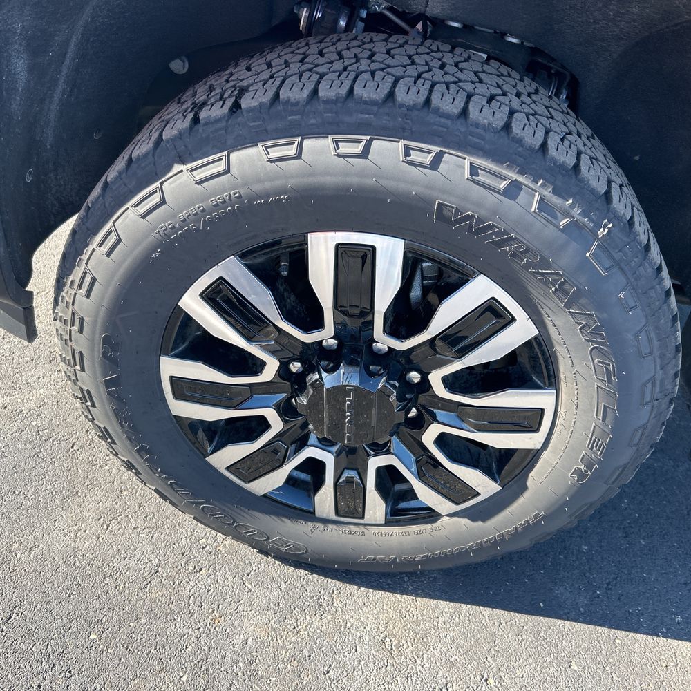 2024 GMC Sierra 3500HD Denali Ultimate