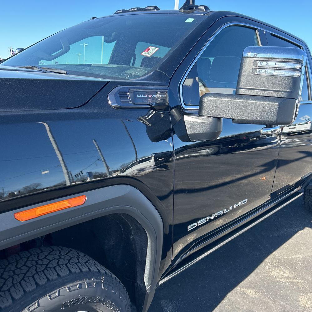 2024 GMC Sierra 3500HD Denali Ultimate