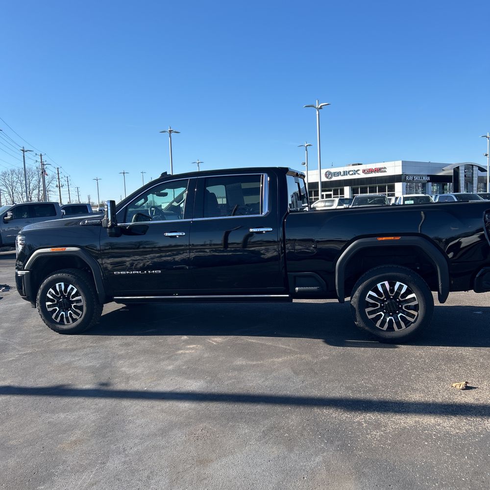2024 GMC Sierra 3500HD Denali Ultimate