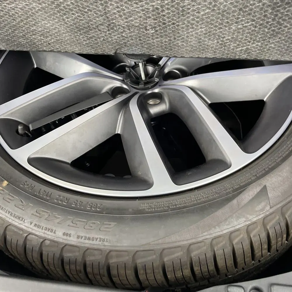 2023 Land Rover Range Rover Sport SE DYN